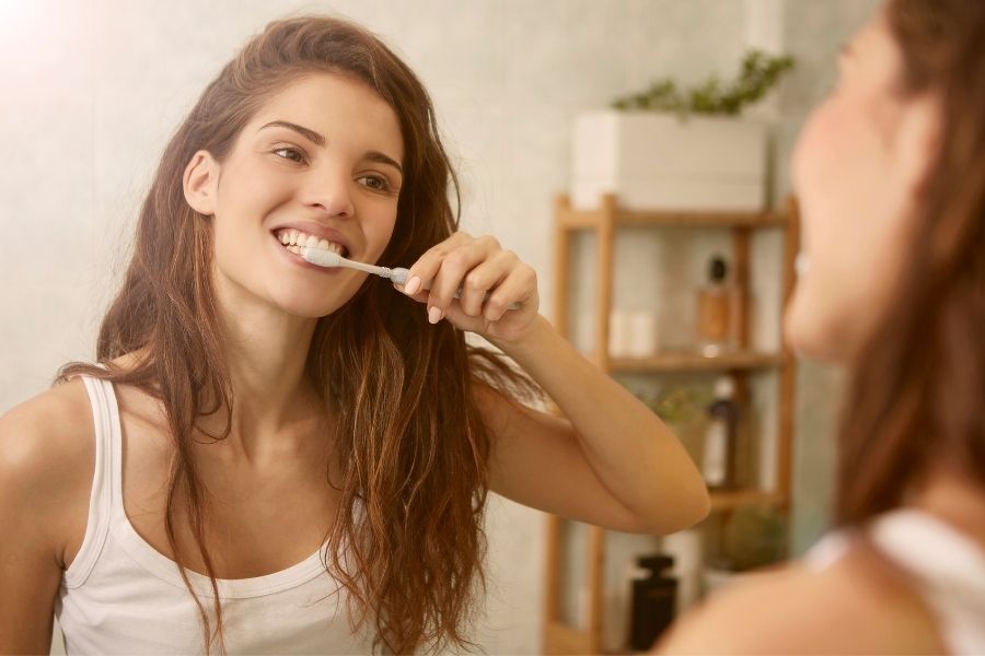 Cómo prevenir los abscesos dentales