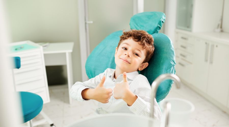 Revisión dental en niños