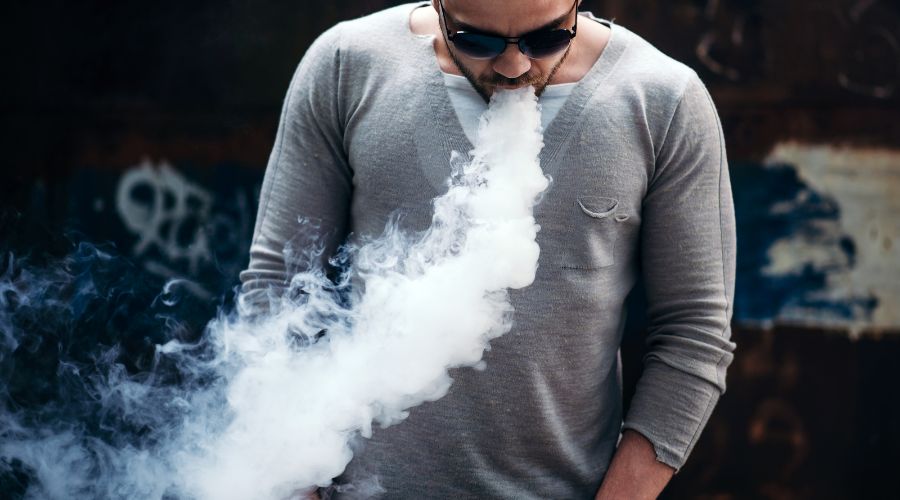 Is vaping bad for your mouth? Learn about its effects and consequences Is vaping bad for your mouth? Learn about its effects and consequences